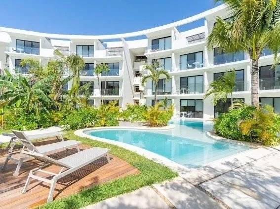 Loft amueblado con jardín y alberca privada 2