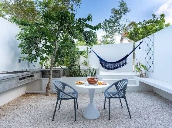 Loft amueblado con jardín y alberca privada 4