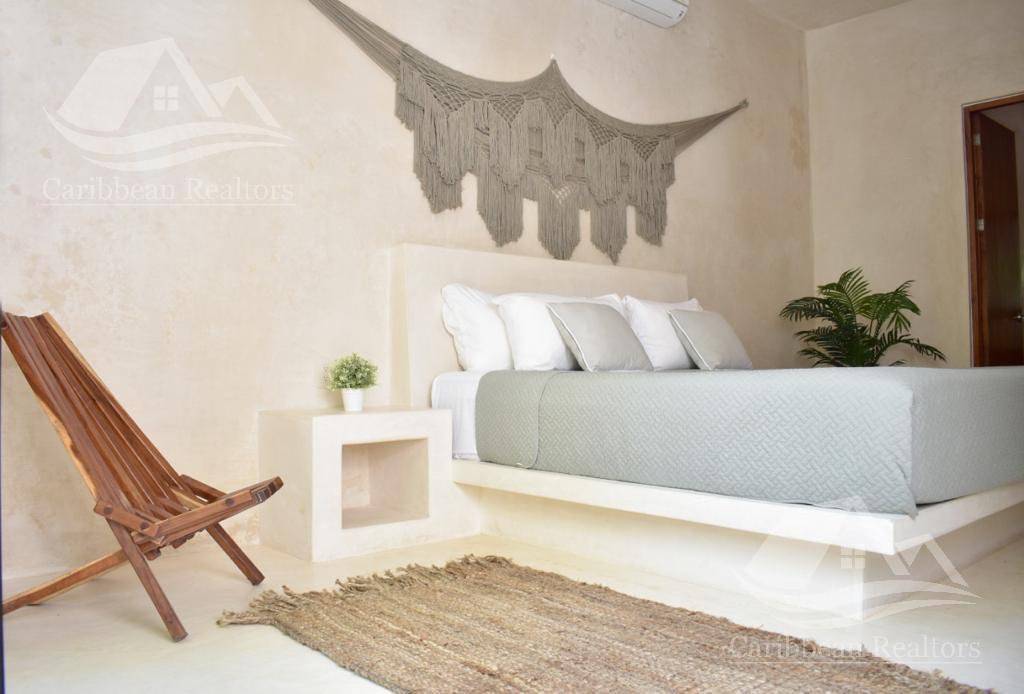 Exclusivo departamento con jardín y alberca en Tulum 5