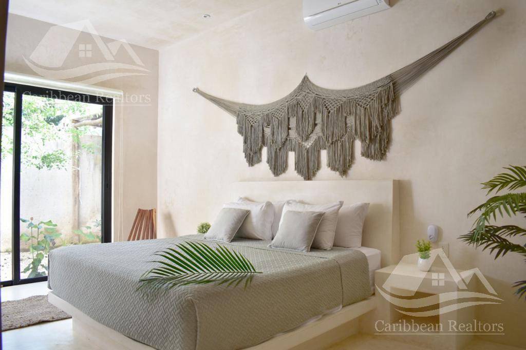 Exclusivo departamento con jardín y alberca en Tulum 4