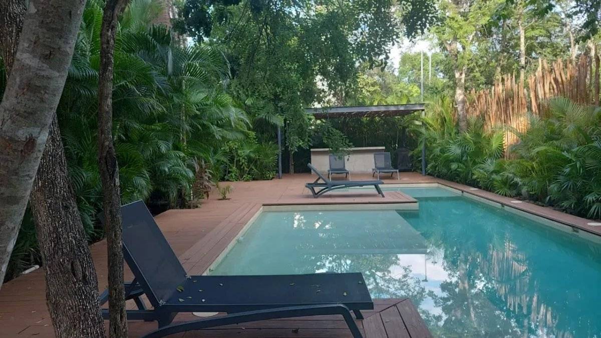 Penthouse exclusivo con jacuzzi y alberca privada 4