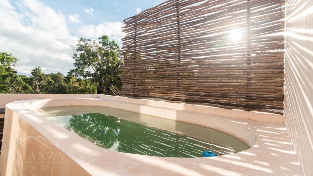Villa de lujo en Tulum con piscina y jacuzzi 2