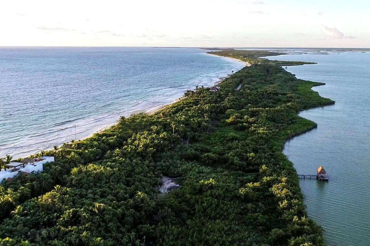 Villa exclusiva frente al mar en Tulum 5