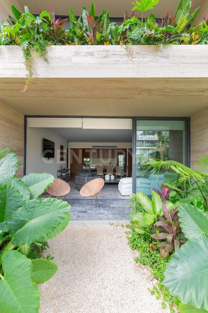 Departamento de lujo en Tulum con jardín y jacuzzi 2
