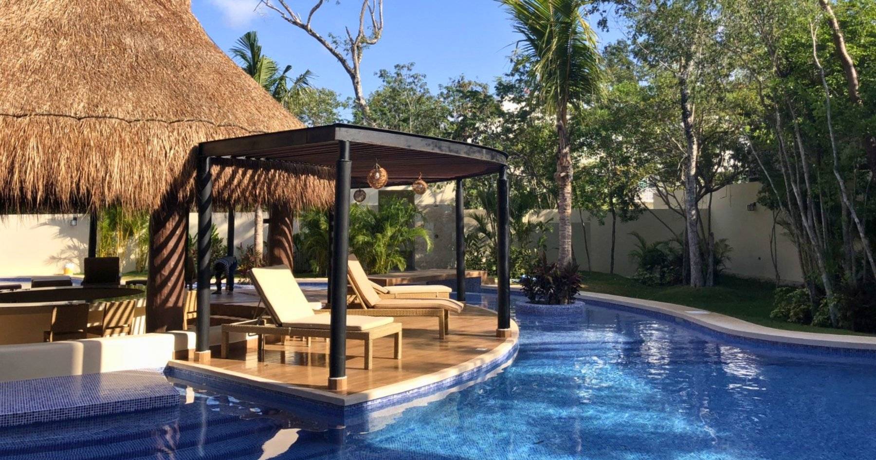 Departamento en Aldea Zama con acceso a alberca 4